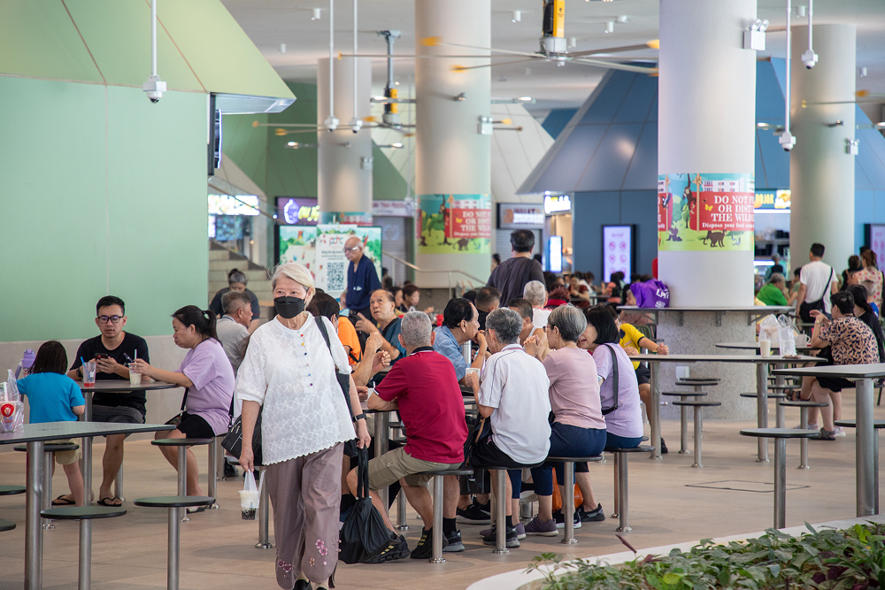 Crowd at Punggol Coast Hawker Centre during lunchtime